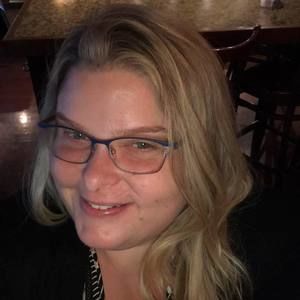 Meet your Posher, Angie